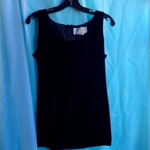 3S4.  Jessica Howard tank (womens)